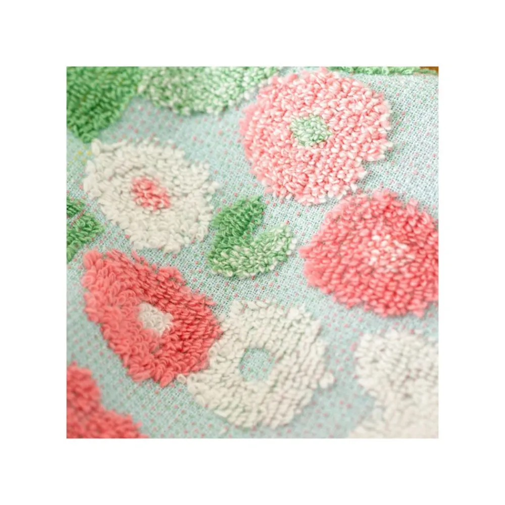 New Maison Ghibli Large Bath Towel Totoro Flower Fields 60X120 Cm - My Neighbor Totoro