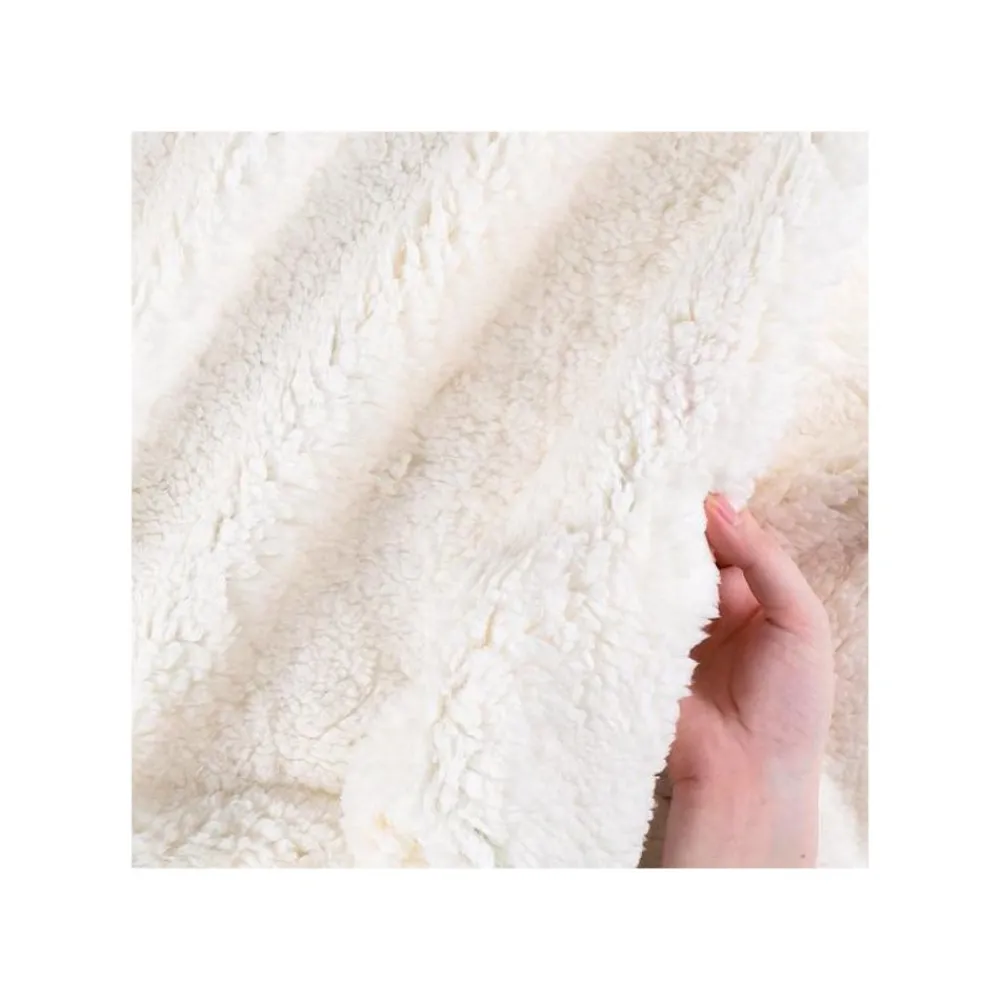 Maison Ghibli Long Blanket Rosehips And Hazelnuts 200X140 Cm - My Neighbor Totoro