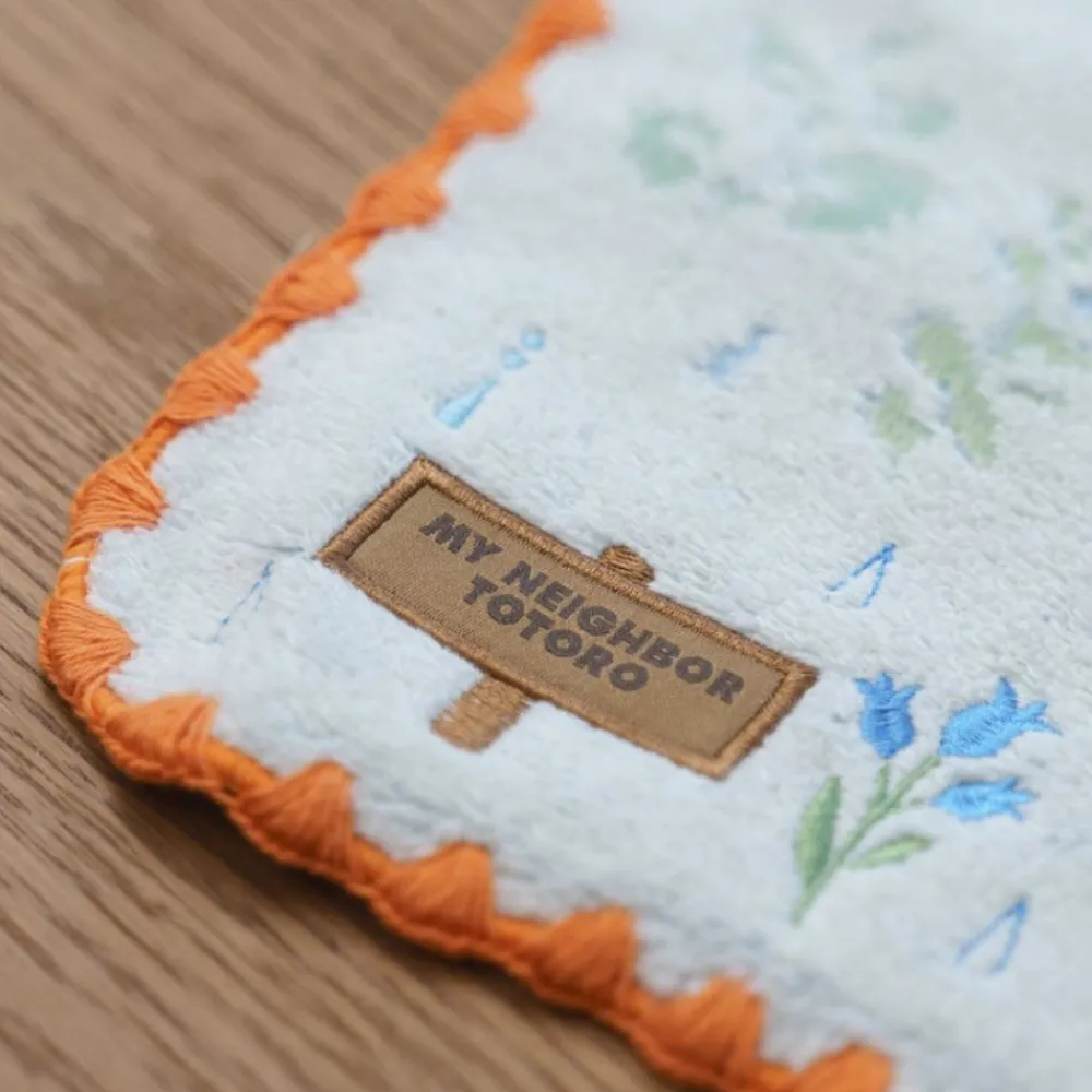 Best Maison Ghibli Mini Towel Under The Rain 25X25 Cm - My Neighbor Totoro