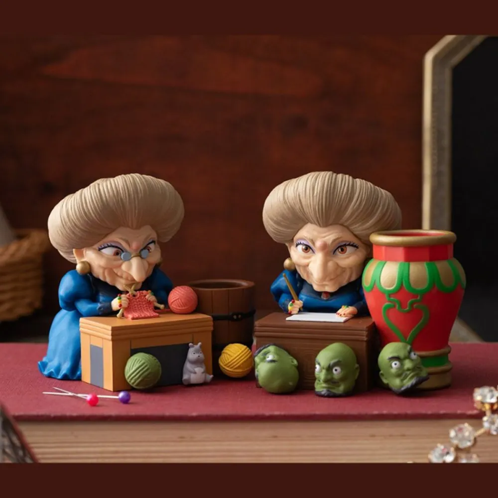 Maison Ghibli Pencil Holder Figurine Yubaba - Spirited Away
