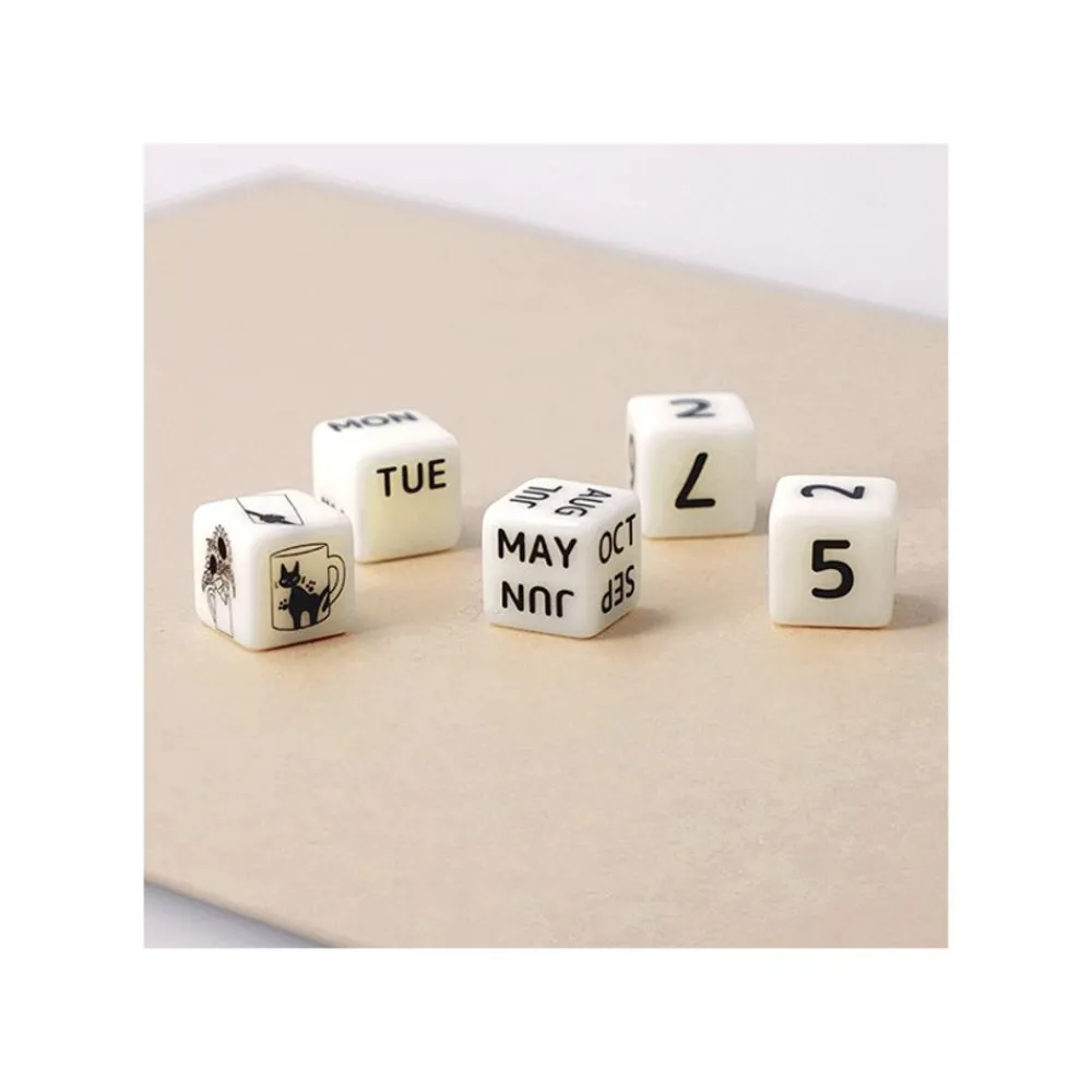 Sale Maison Ghibli Perpetual Calendar Kiki Salesclerk - Kiki'S Delivery Service