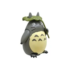 Maison Ghibli Pull Back Collection Totoro With A Leaf Umbrella - My Neighbour Totor