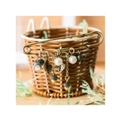 Clearance Maison Ghibli Safety Pin Brooch Totoro & Leaves - My Neighbor Totoro