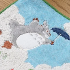Best Maison Ghibli Towel Totoro In The Sky 34X80 Cm - My Neighbor Totoro