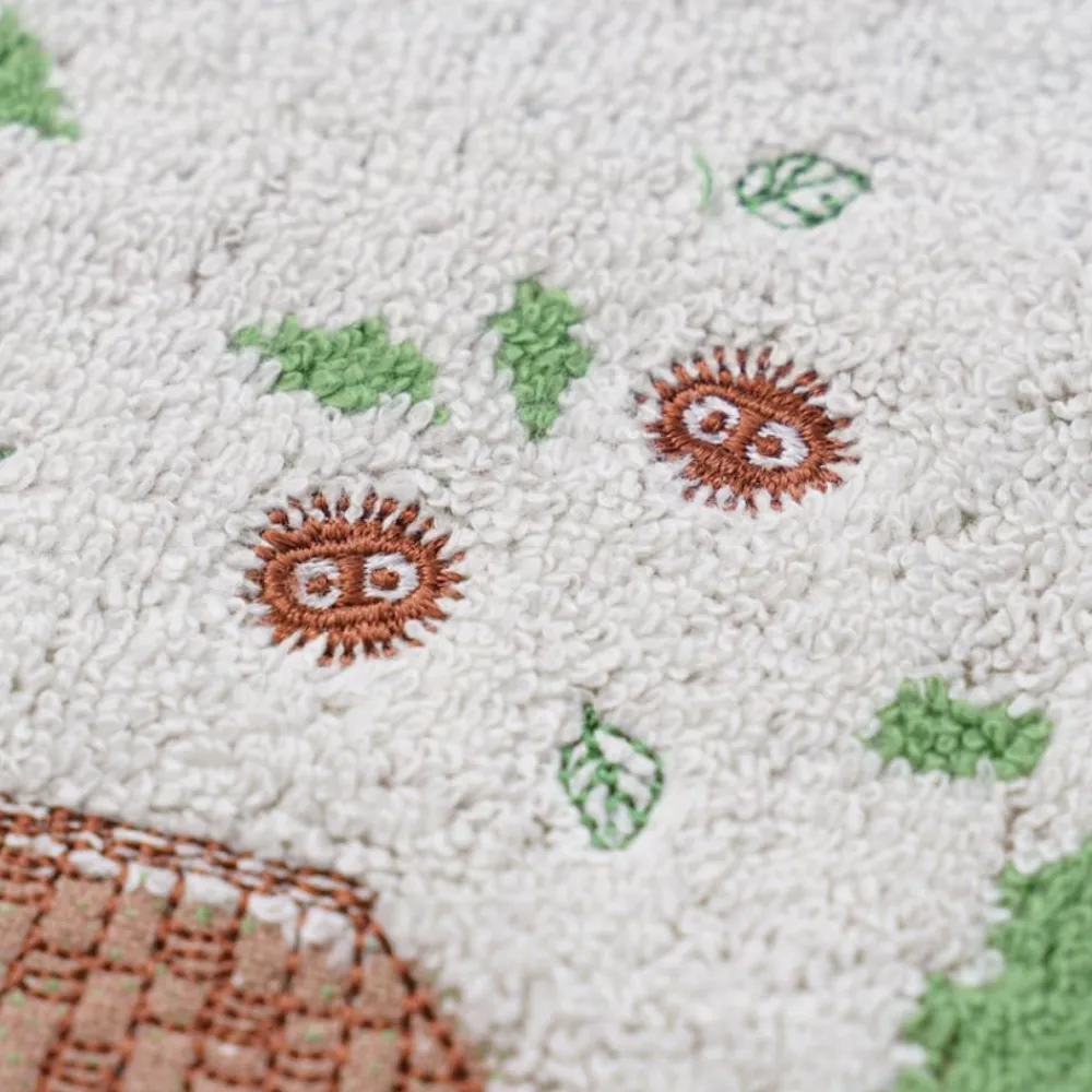 Best Maison Ghibli Towel Totoro In The Sky 34X80 Cm - My Neighbor Totoro