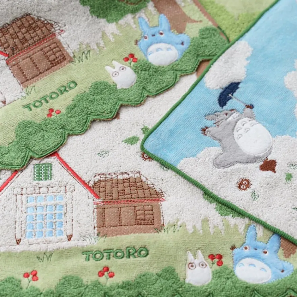 Best Maison Ghibli Towel Totoro In The Sky 34X80 Cm - My Neighbor Totoro